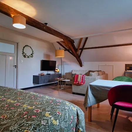 Bed&Breakfast Bloemen Vertellen-3